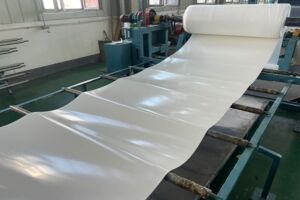 The Advantages and Disadvantages of Natural Rubber Sheets