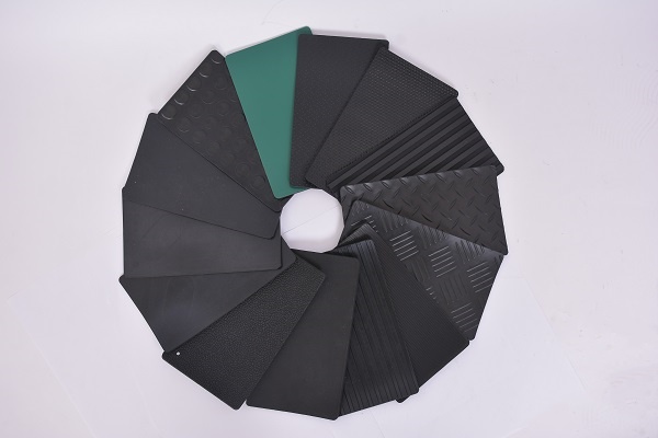 anti-slip rubber mats